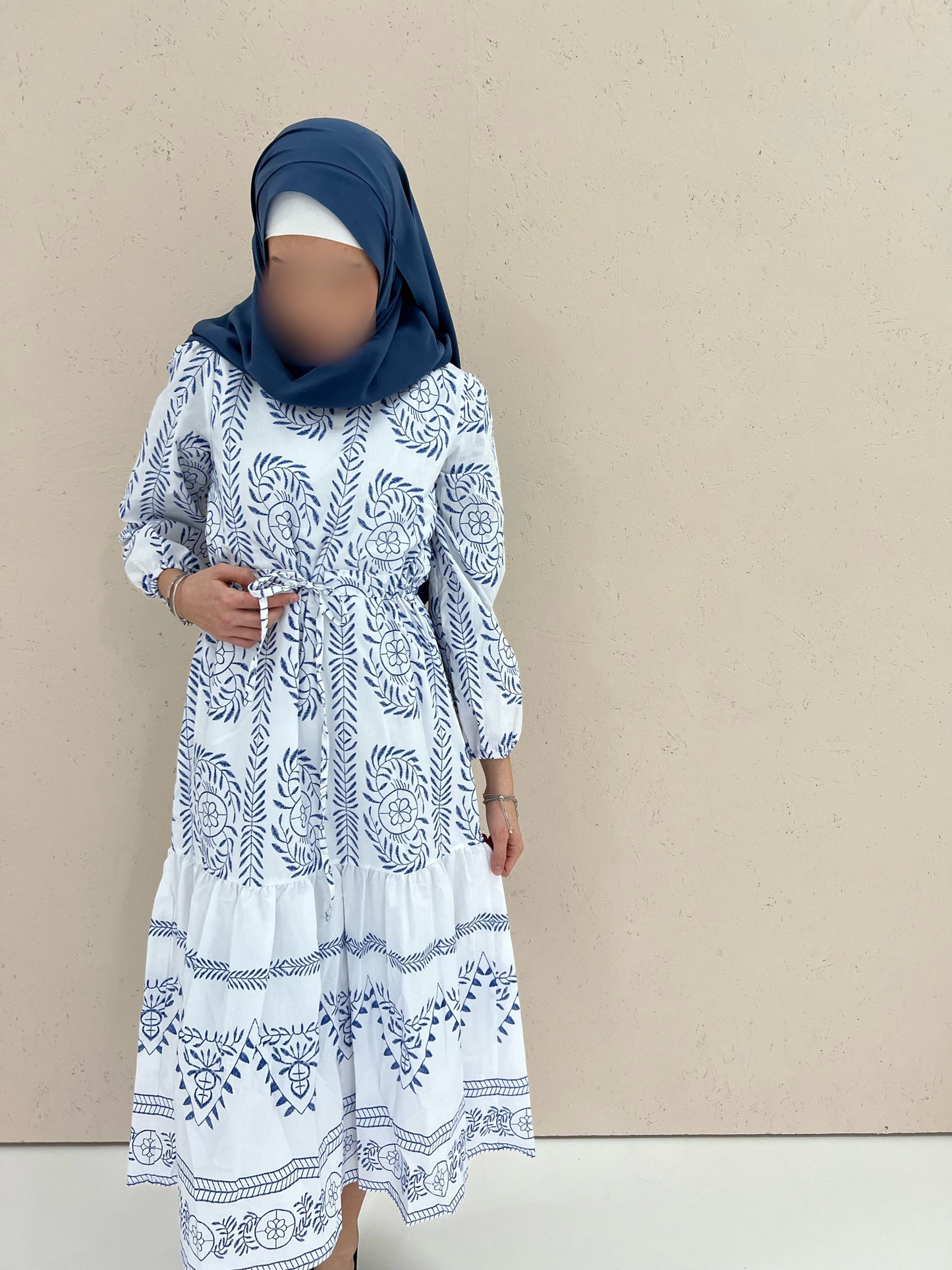 NOOR Kleid mit Tunnelspitze