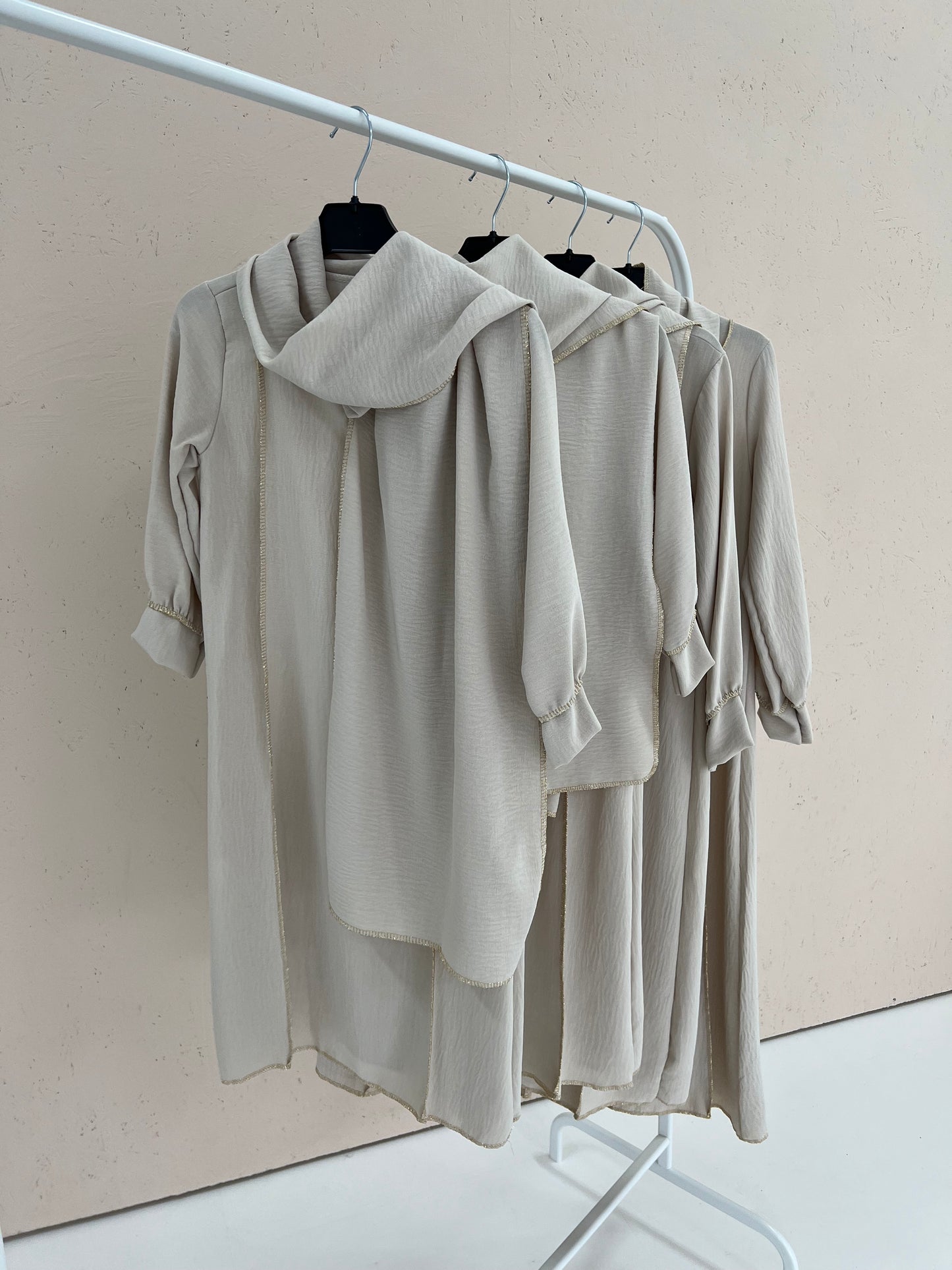 Qalb Kinder Abaya