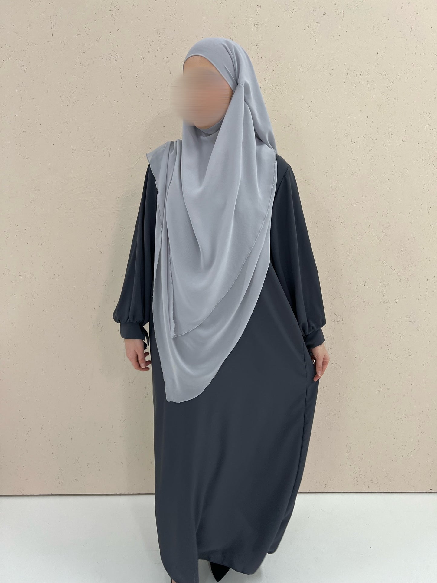 An-Naim Abaya