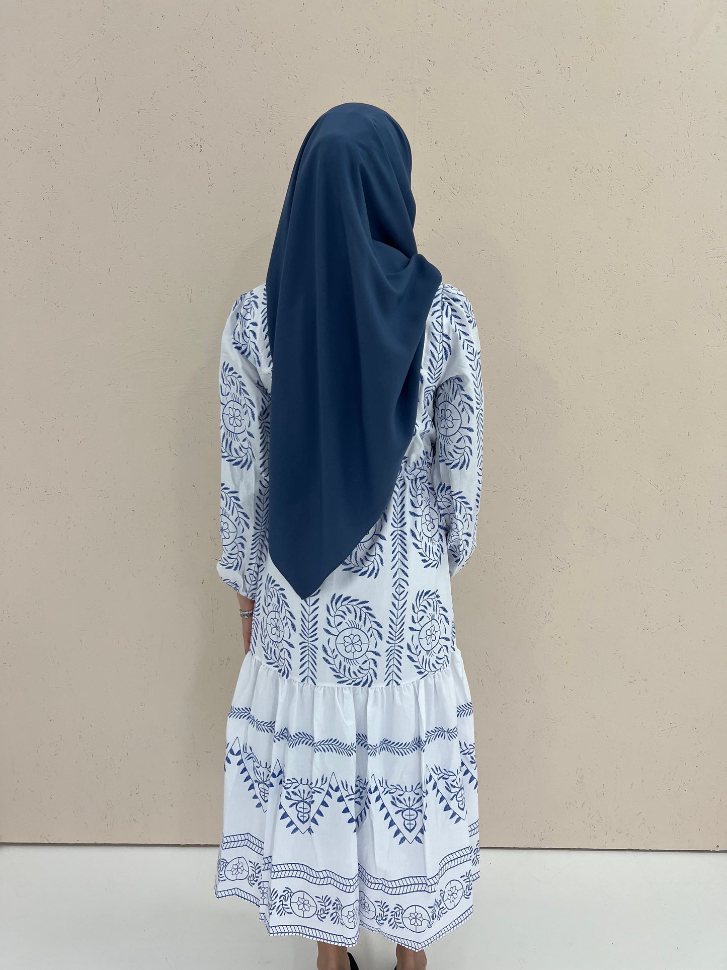 NOOR Kleid mit Tunnelspitze