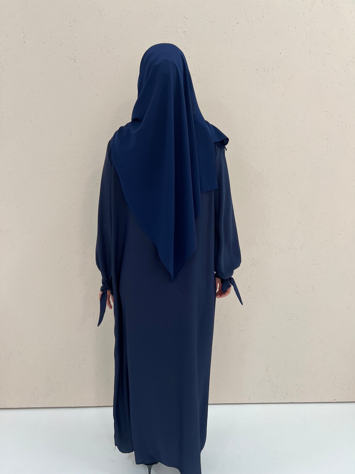 An-Naim Abaya
